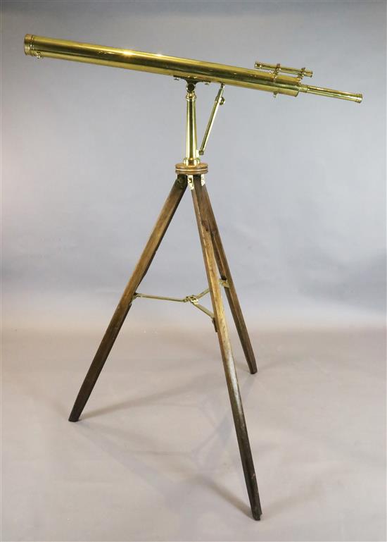 D.Adam, Fleet Street, London - Optician to His Majesty. A Victorian lacquered brass telescope, height 68in.